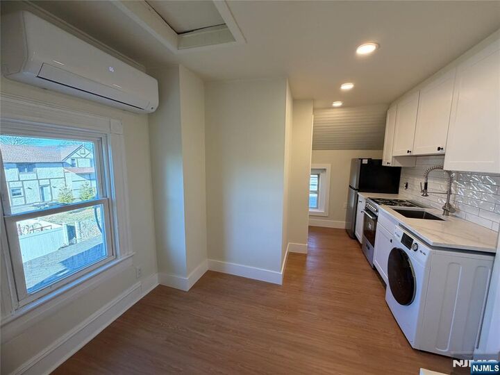 Property Photo:  183 Franklin Street C  NJ 07647 