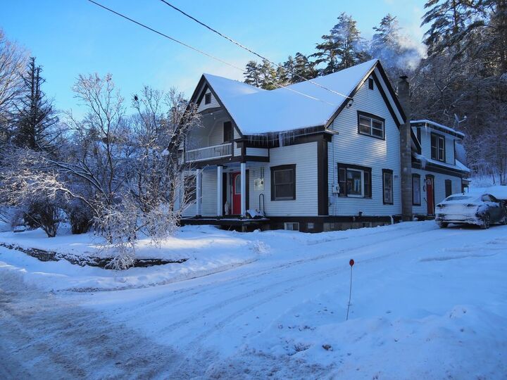 Property Photo:  4564 Vt Route 14  VT 05650 