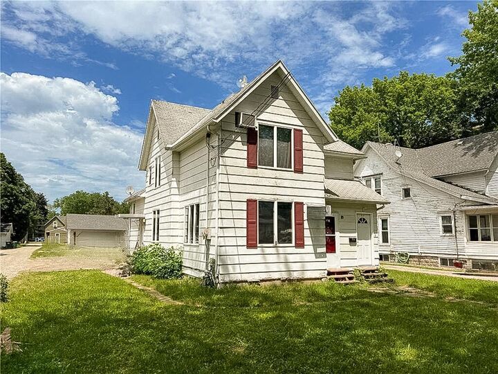 Property Photo:  509 4th Street  MN 56007 