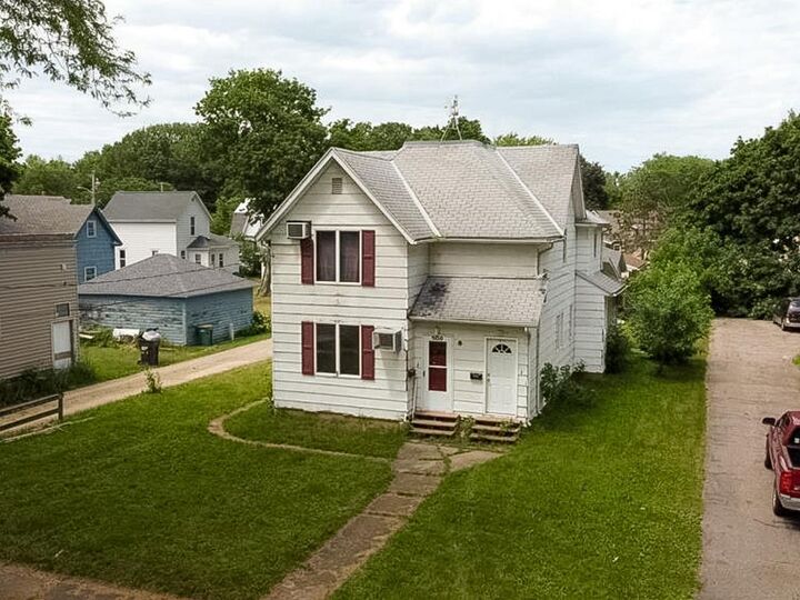 Property Photo:  509 4th Street  MN 56007 