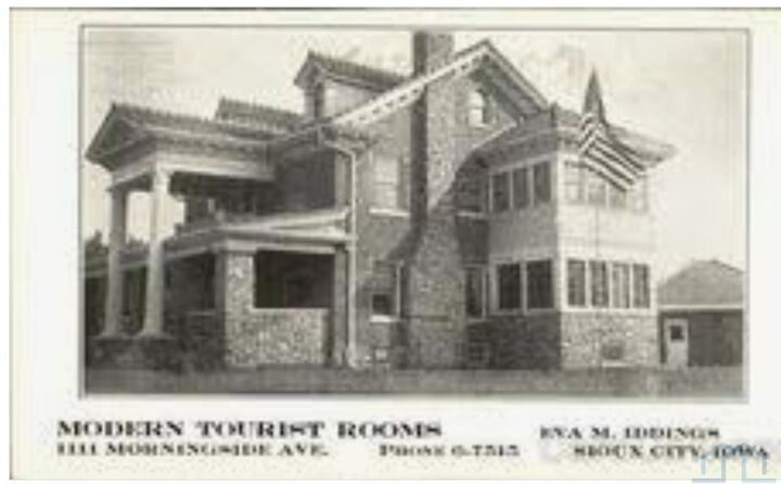 Property Photo:  1107 Morningside Ave  IA 51106 