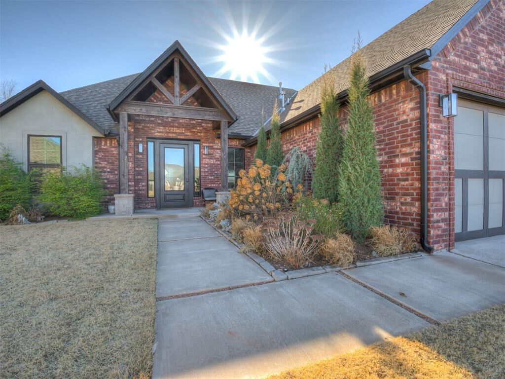 Property Photo: 11500 SW 58th Street OK 73064