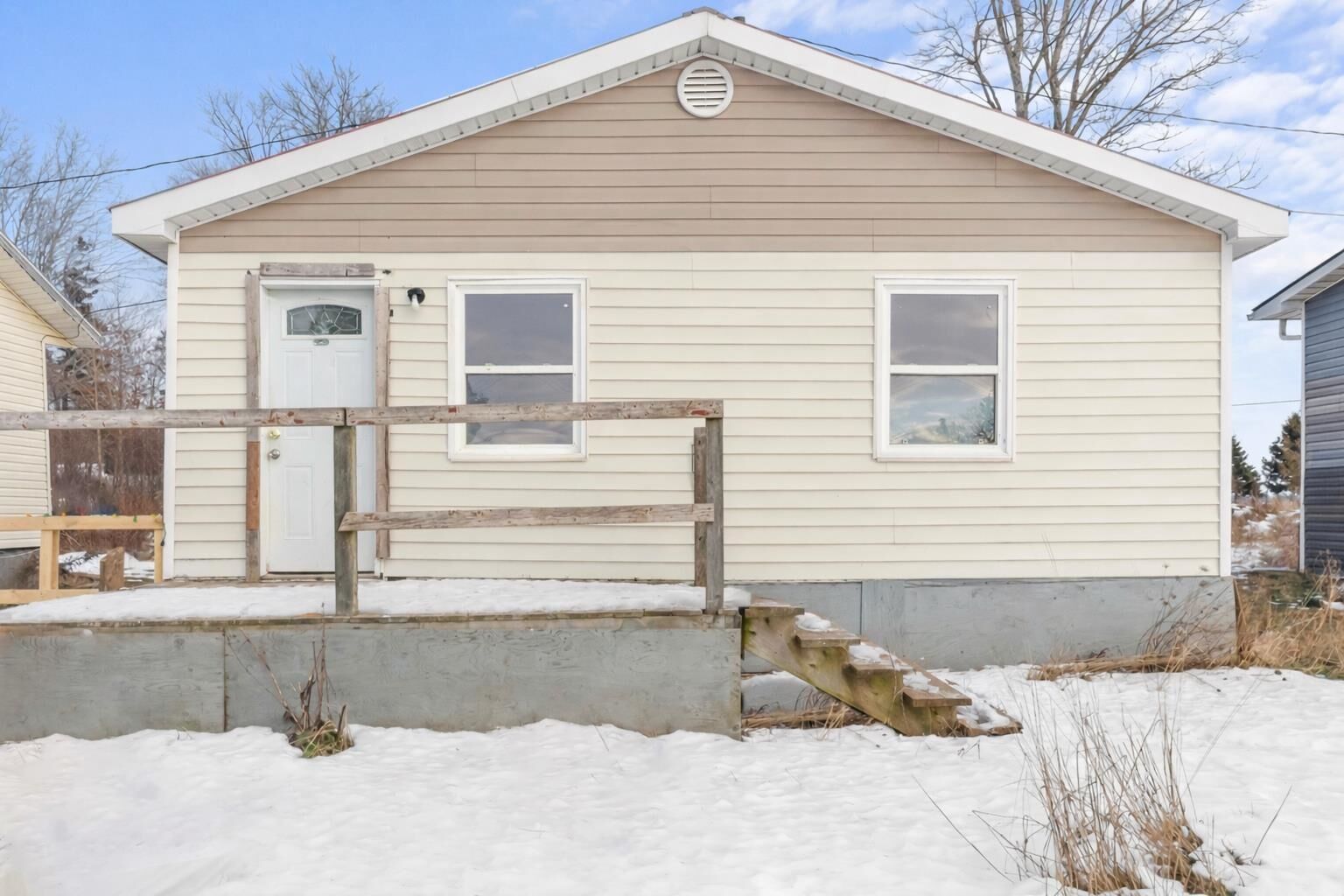 Property Photo: 1642 Brackley Point Road PE C1E 2M9