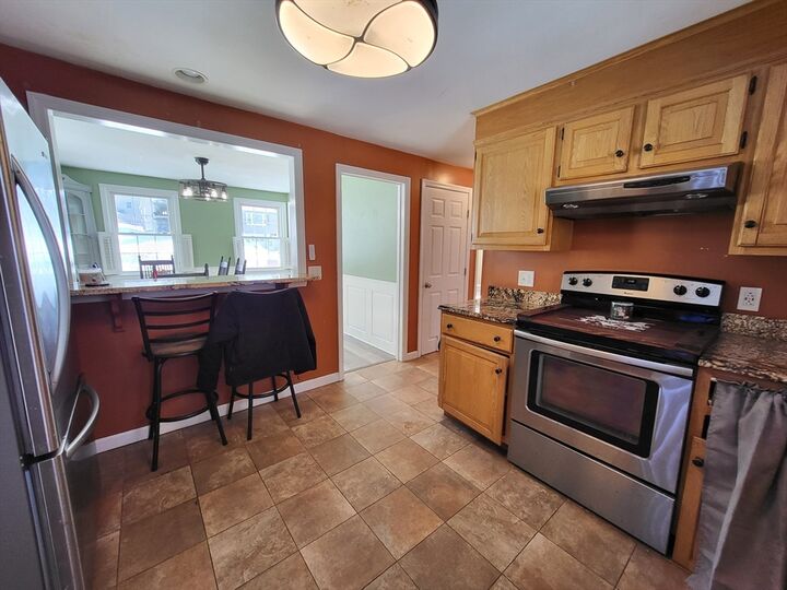 Property Photo:  13 Ridge Rd  MA 01550 
