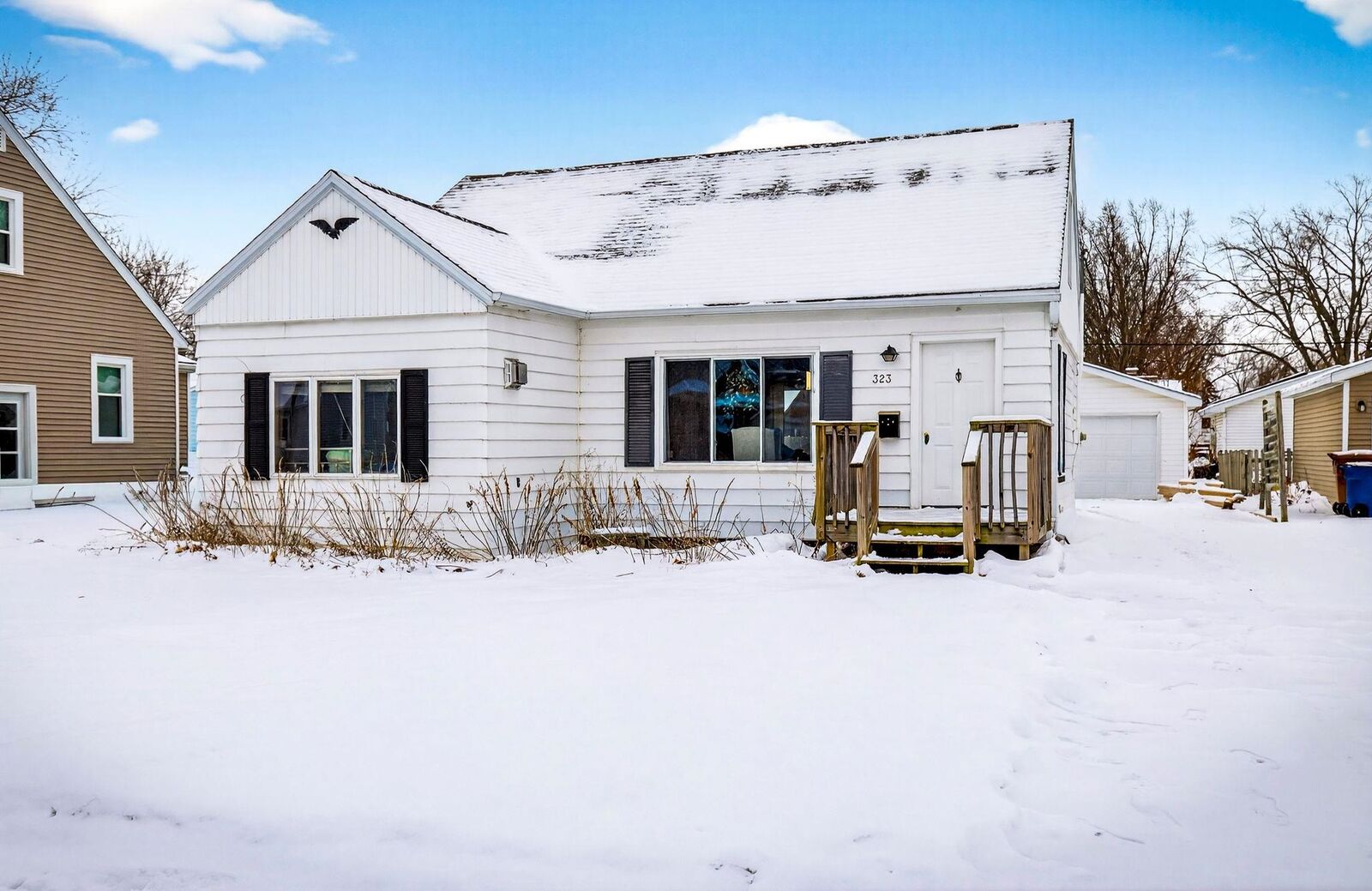 Property Photo:  323 8th Street  WI 54952 