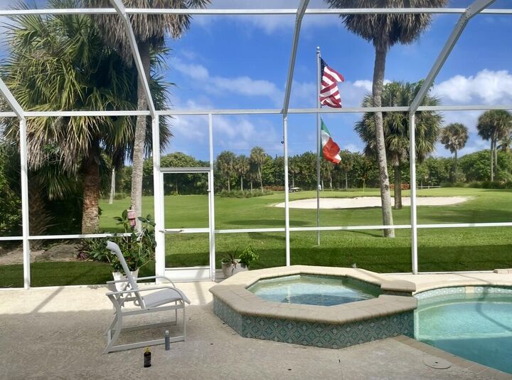 Property Photo:  950 Marble Way  FL 33432 