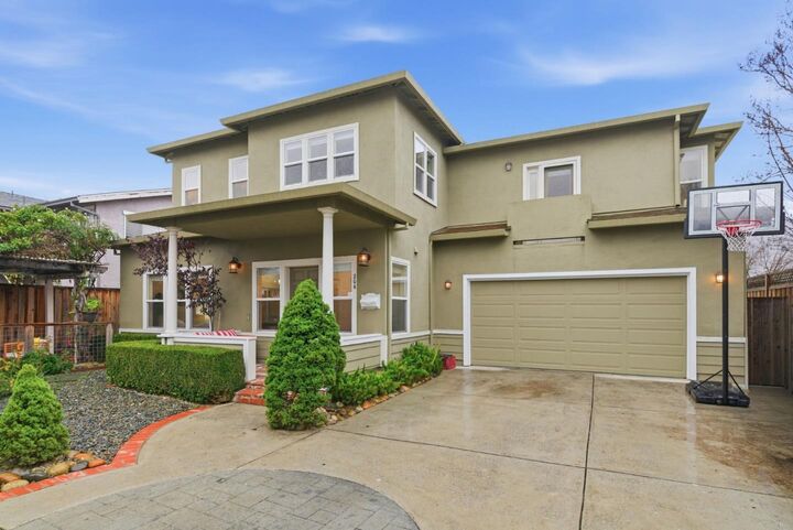 Property Photo:  206 Sunnyside Avenue  CA 95008 
