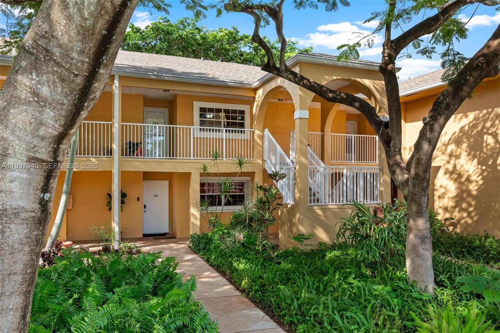 Property Photo:  401 SE 10th St B205  FL 33004 