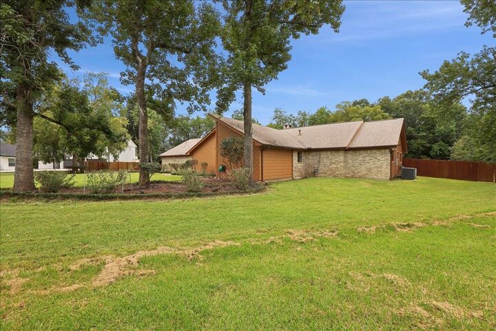 Property Photo: 3805 Huntwick Dr TX 77630