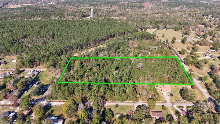 Property Photo:  10545 Old Hwy 87  TX 77632 