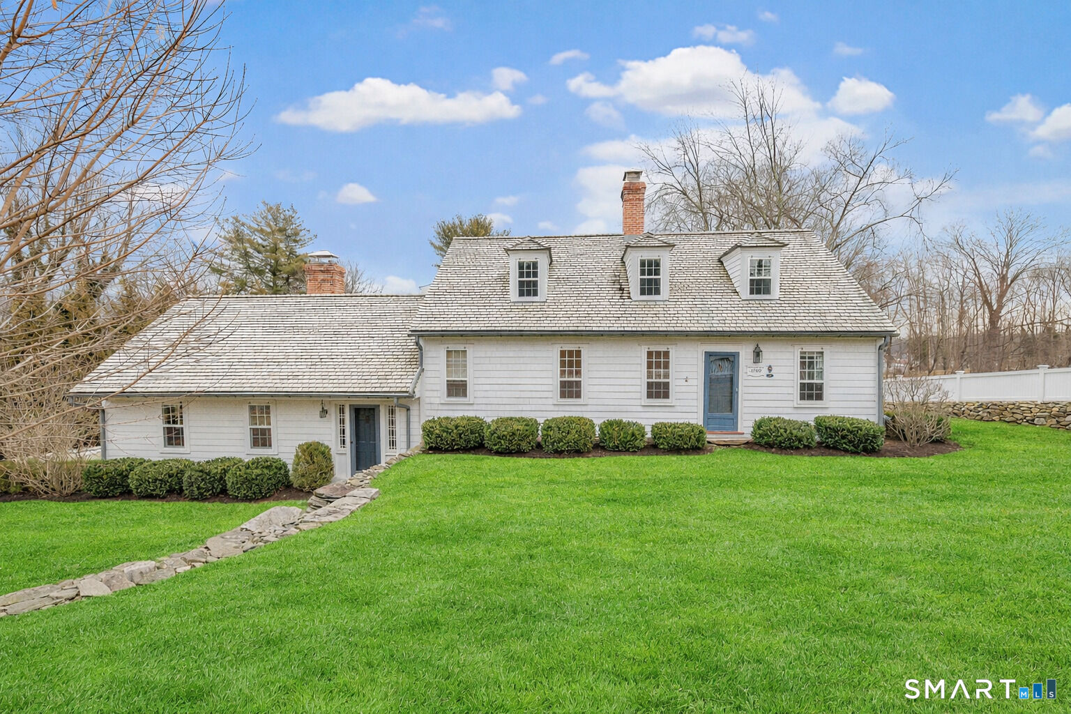 Property Photo:  96 Kings Highway North  CT 06880 