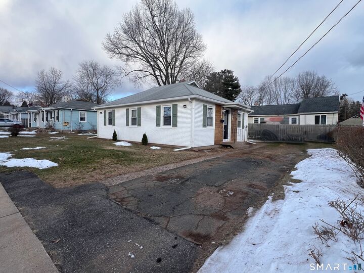 Property Photo:  47 Bunce Drive  CT 06040 