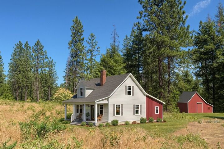 Property Photo: 34711 N Waldrons Ln 49311.9012 WA 99003