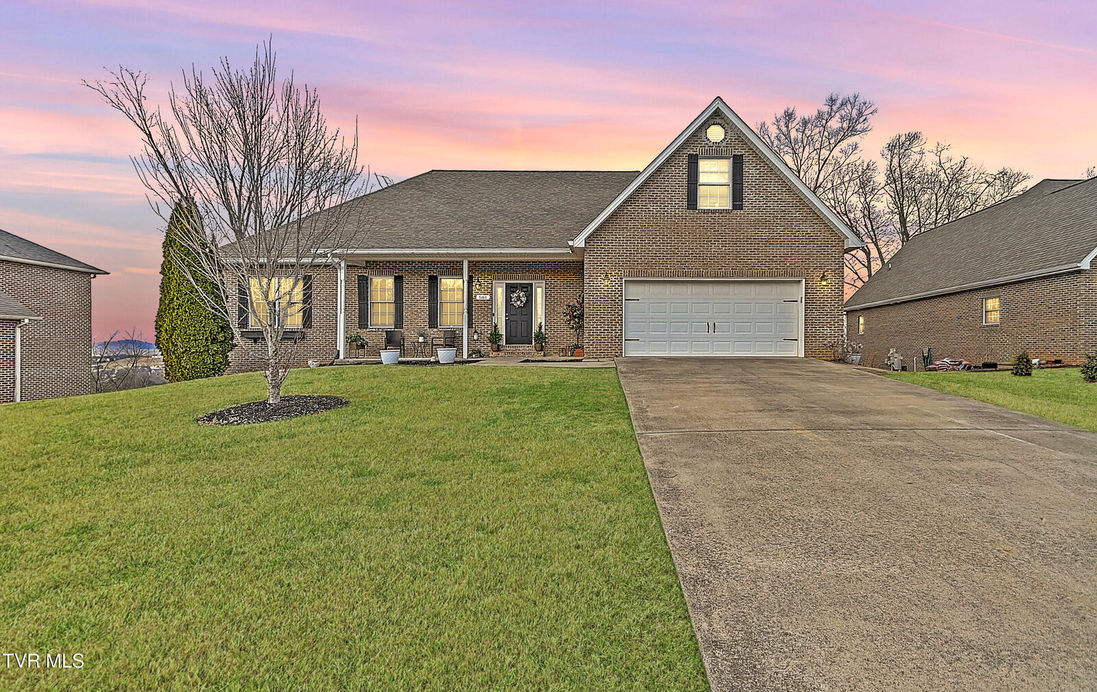 Property Photo:  581 Robert Court  TN 37601 