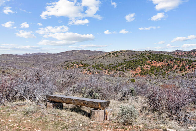 Property Photo:  46997 W Thunder Rd  UT 84027 