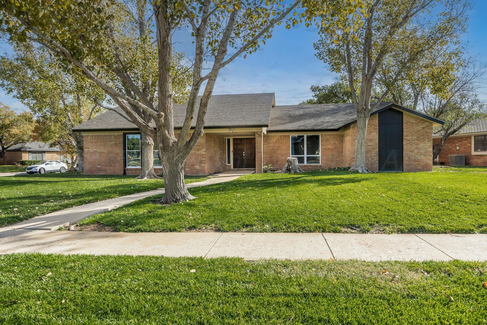 Property Photo:  6401 Hinsdale Drive  TX 79109-6527 