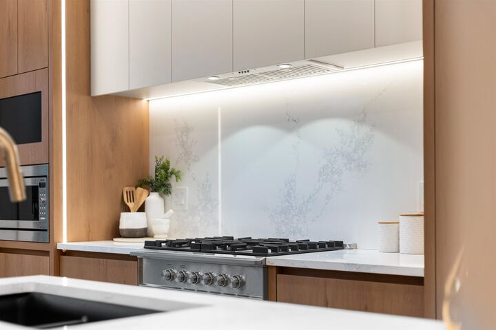 Property Photo:  2435 Napier Street 1  BC V5K 2W2 