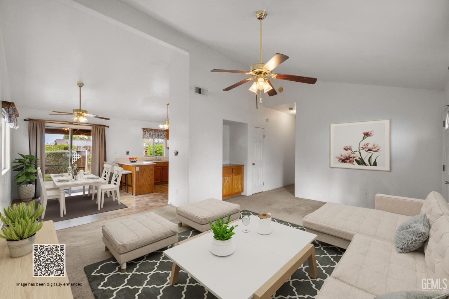 Property Photo:  318 Leeta Street  CA 93307 