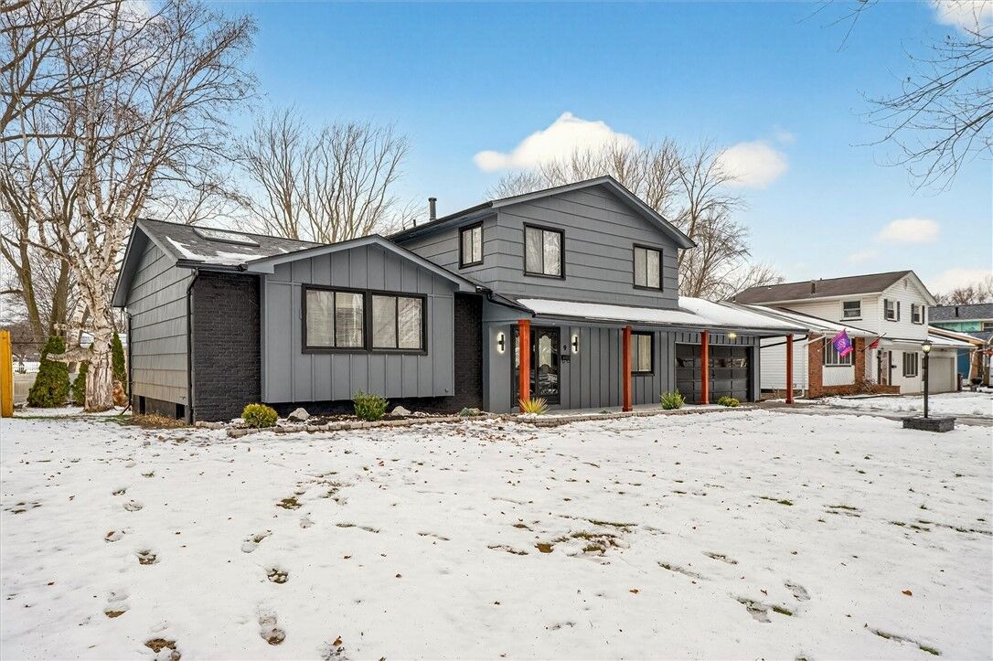 Property Photo:  9 Wingate Drive  NY 14624 