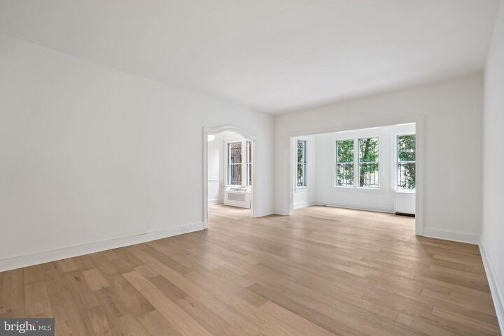 Property Photo:  4000 Cathedral Avenue NW 6B  DC 20016 