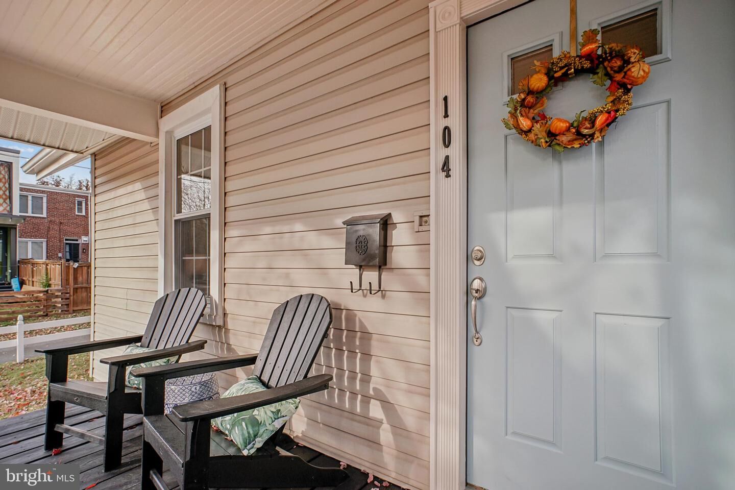 Property Photo:  104 E Glebe Road  VA 22305 