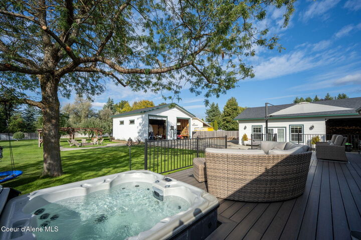 Property Photo:  7671 N 4th St  ID 83815 