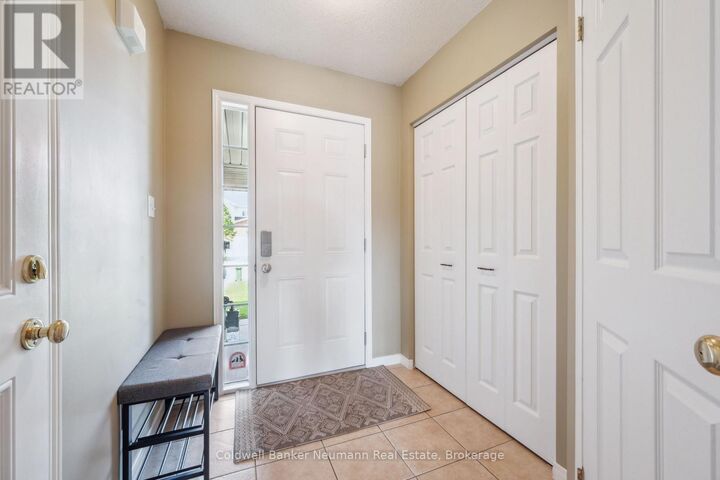 Property Photo:  60 Hasler Crescent  ON N1L 0A3 