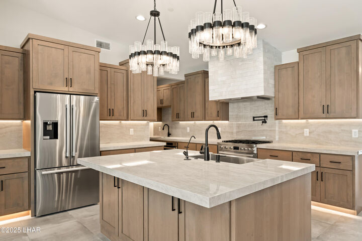 Property Photo:  6411 Calle Esteban  AZ 86406 