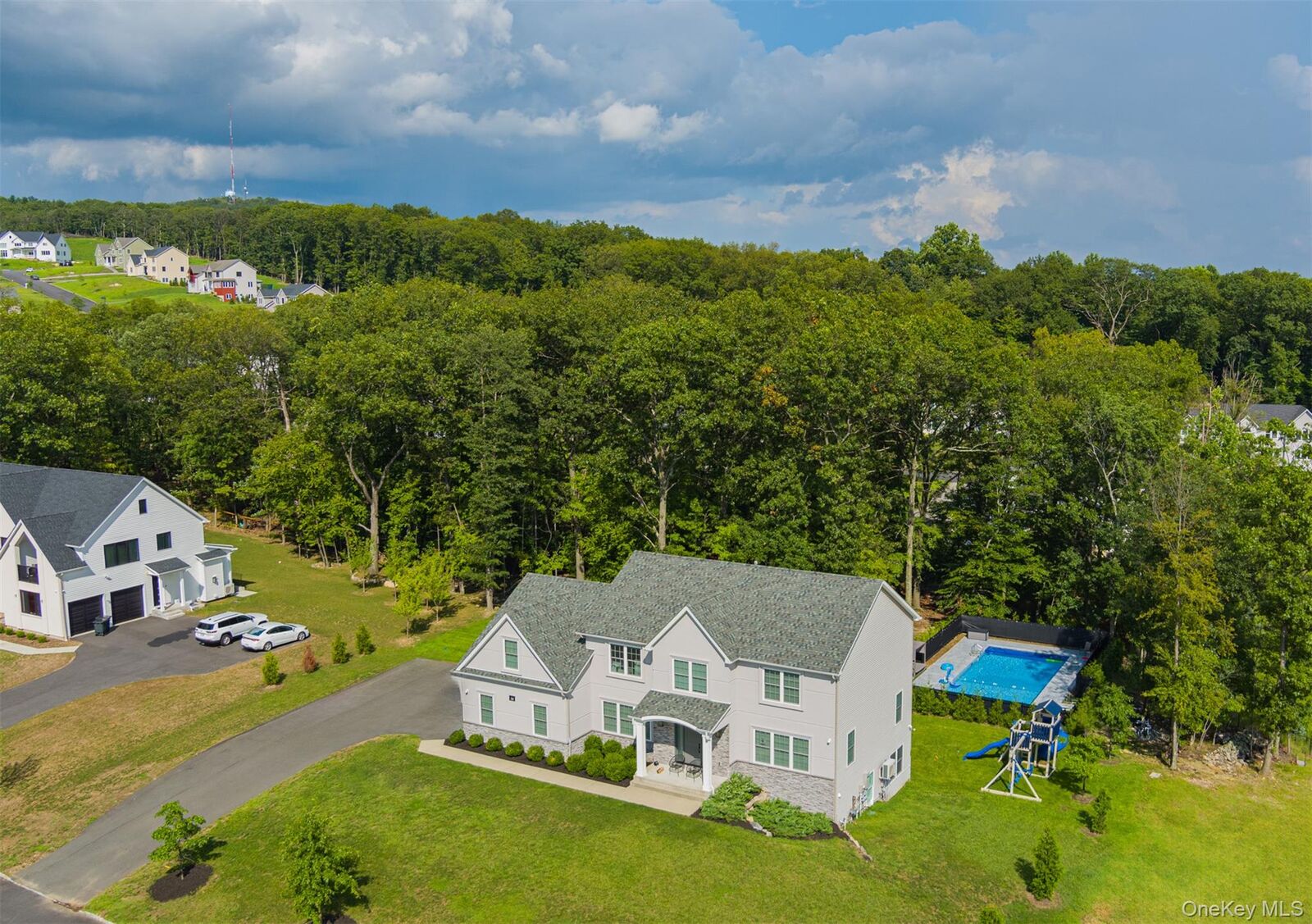 Property Photo:  14 Klingher Court  NY 10970 