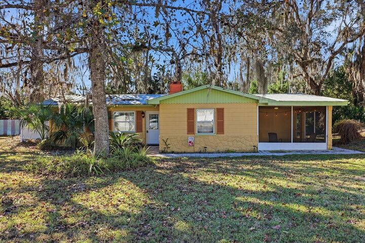 Property Photo:  10170 W Yulee Drive  FL 34448 