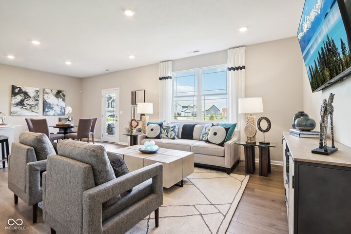 Property Photo:  930 Saddlebrook Farms Boulevard  IN 46184 