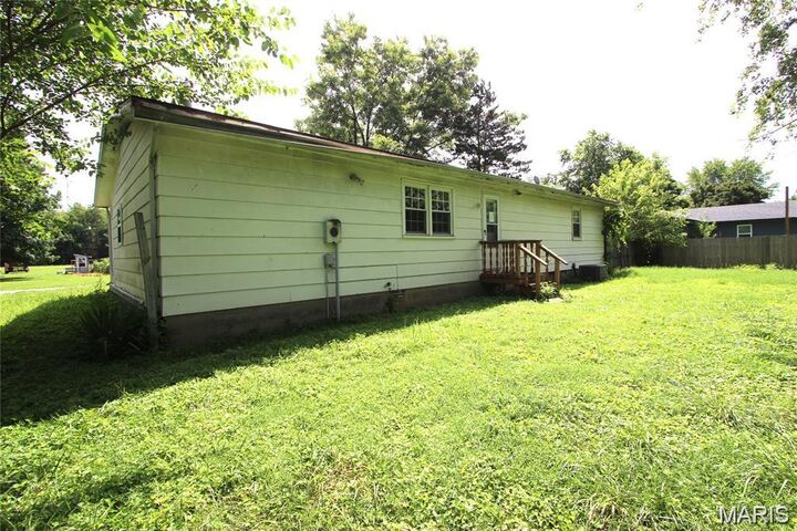 Property Photo:  212 Heath Street  MO 63650 