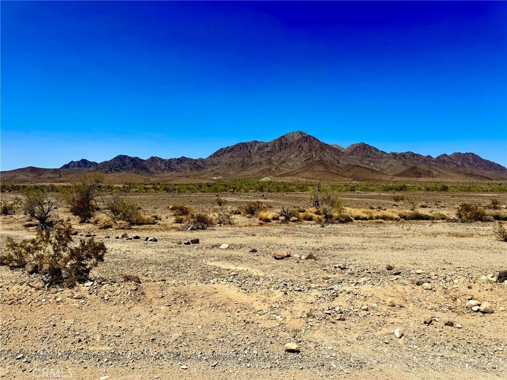 Property Photo:  0 Bradshaw Trail At Niland Road  CA 00000 