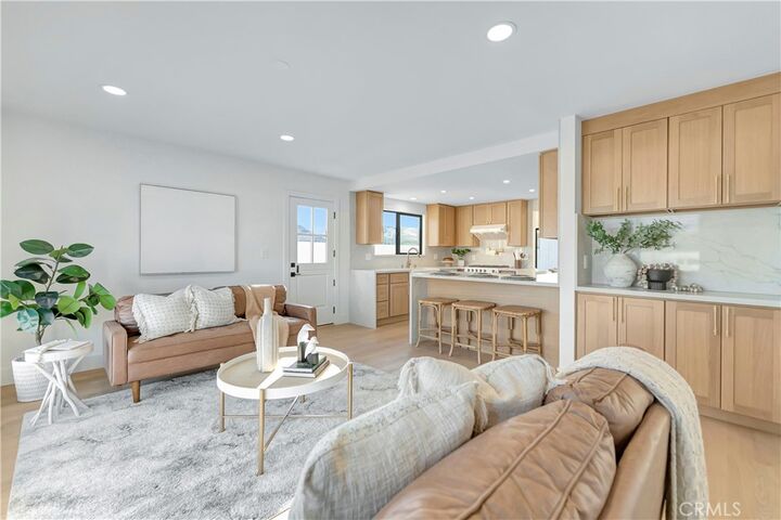 Property Photo:  21211 Binghampton Circle  CA 92646 