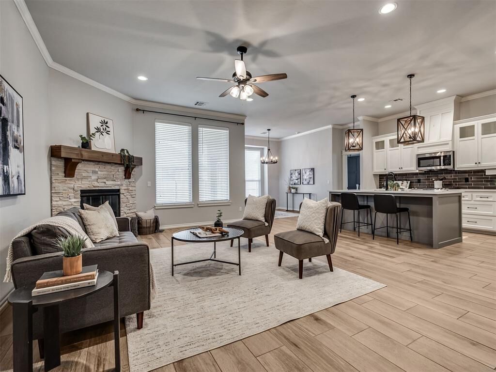 Property Photo: 439 Auburn Lane OK 73078