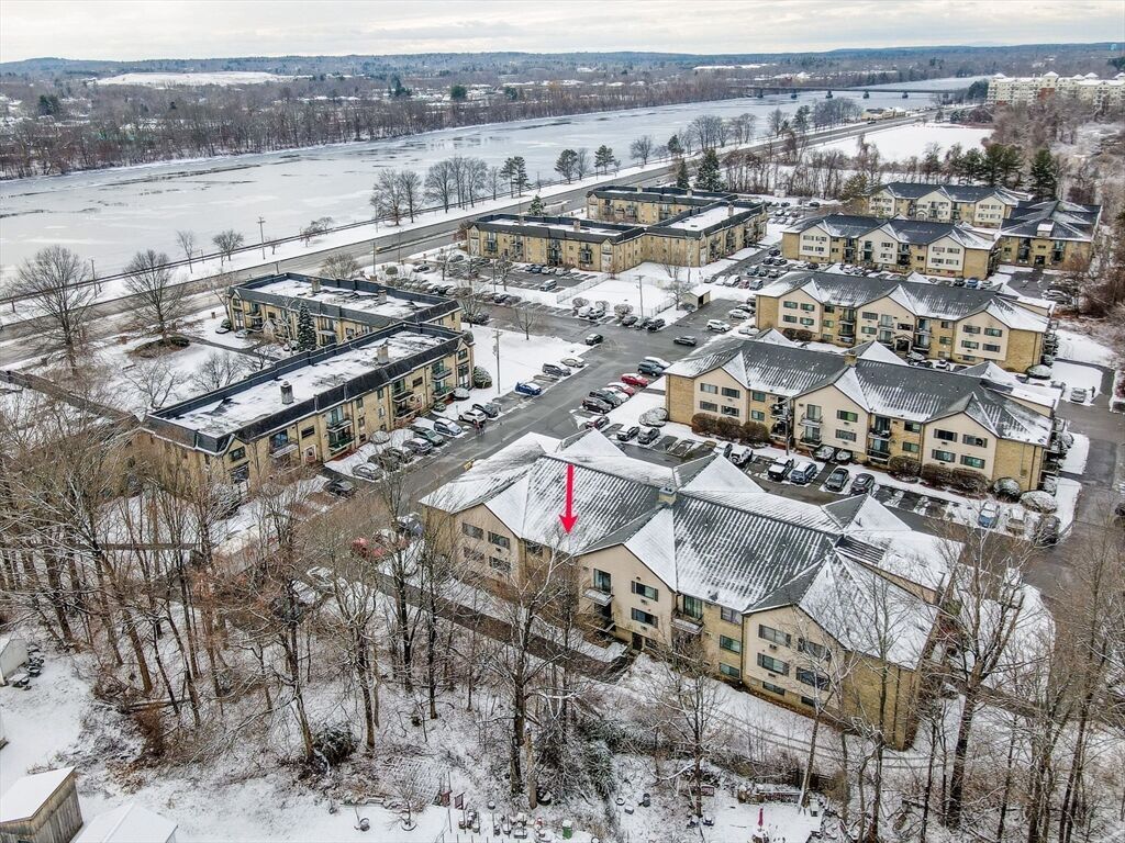 Property Photo: 307 Pawtucket Blvd 24 MA 01854