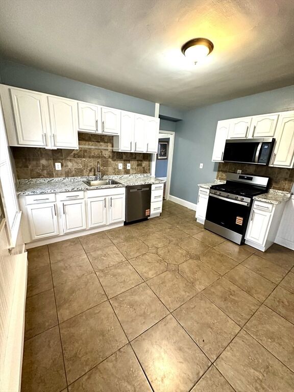 Property Photo:  20 Leslie 3  MA 02122 