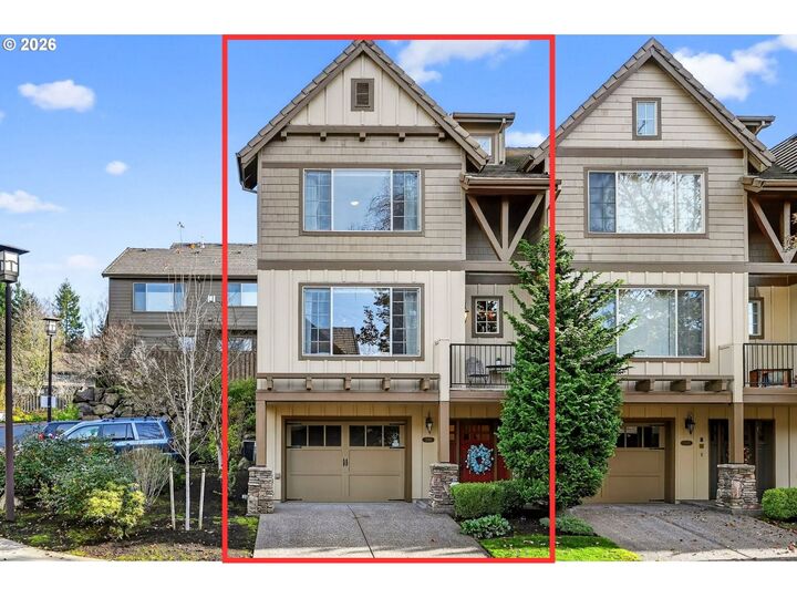 Property Photo: 2064 NW Village Cir 44 OR 97229