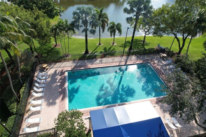 Property Photo: 5503 Pageant Place 22 FL 33063