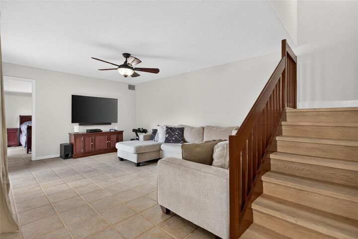 Property Photo: 6131 NW 55th Lane FL 33319