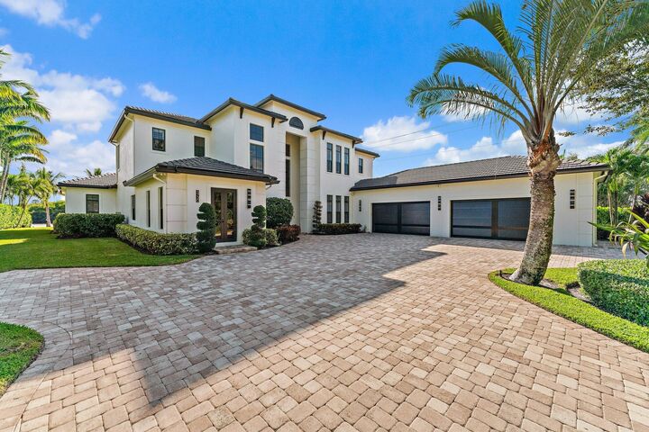 Property Photo:  5730 Holly Lane  FL 33458 