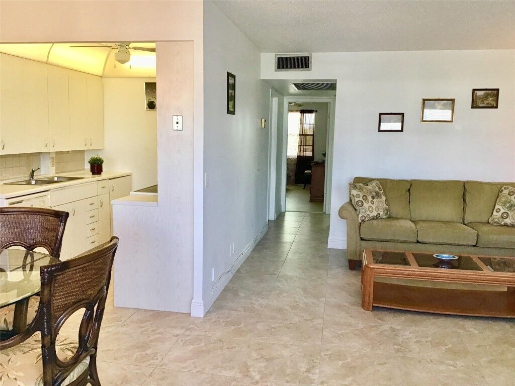 Property Photo:  4011 Exeter A 4011  FL 33434 