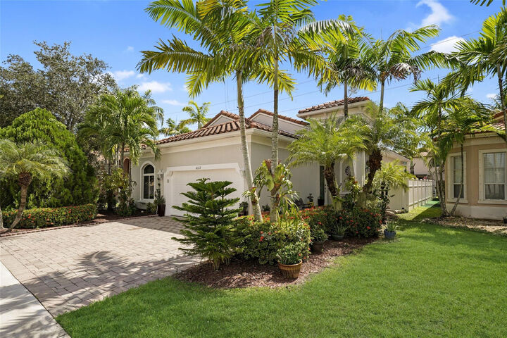 Property Photo: 4122 NE 22nd Street FL 33033