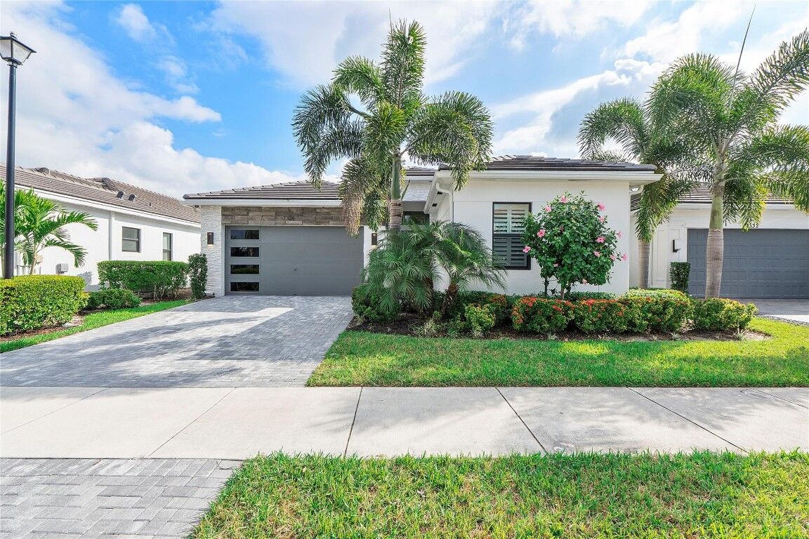 Property Photo:  7326 Estero Drive  FL 33463 