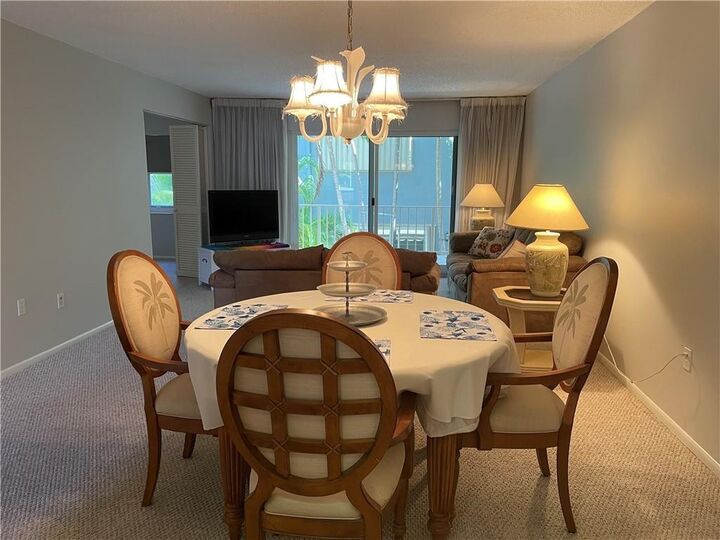 Property Photo:  4629 Poinciana Street 211  FL 33308 