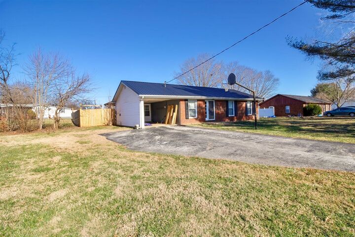 Property Photo:  146 Countryside Drive  KY 42749 