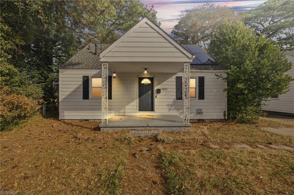 Property Photo: 8052 E Glen Rd VA 23505