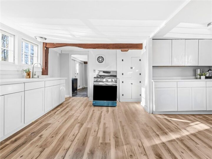 Property Photo:  1382 Hope Street  RI 02809 