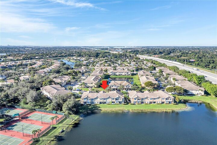 Property Photo: 4341 SW 131st Ln 3103 FL 33027