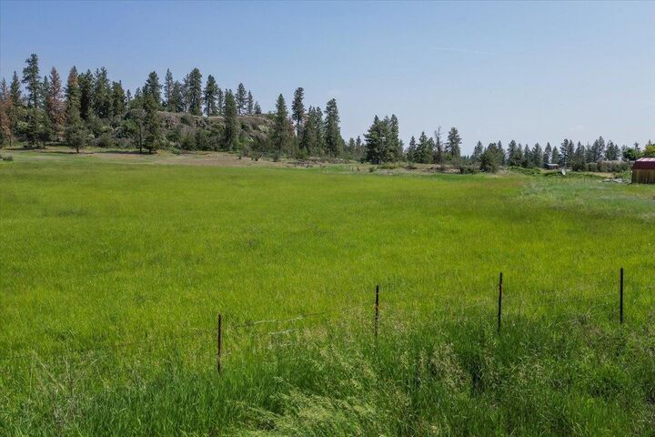 Property Photo:  5500 W 5th Ave  WA 99224 